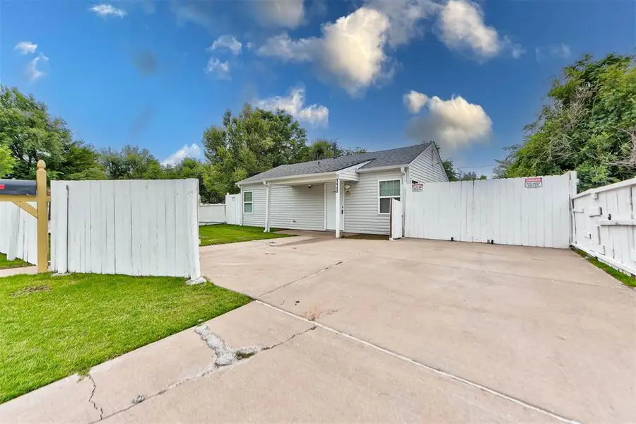 1440 SW 11th Street, Oklahoma City, OK 73108 - #3