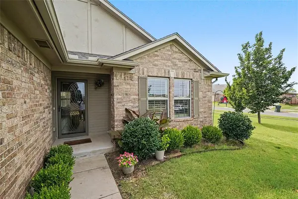 2932 Trailwood Drive, Norman, OK 73069