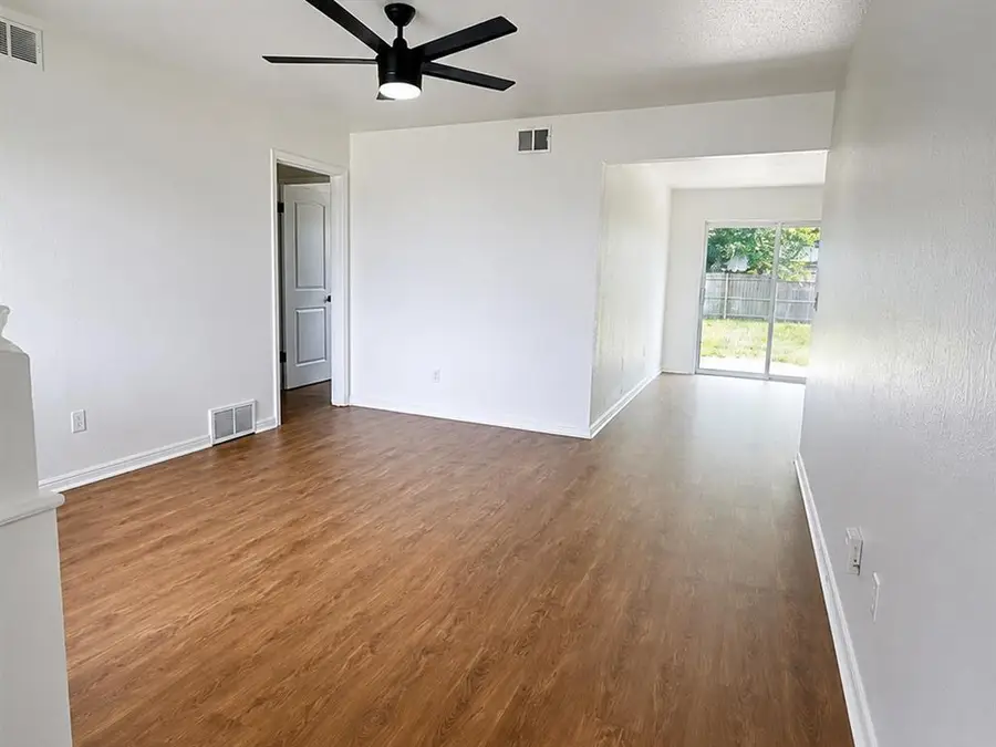 2836 SW 77th Street, Oklahoma City, OK 73159 - #2
