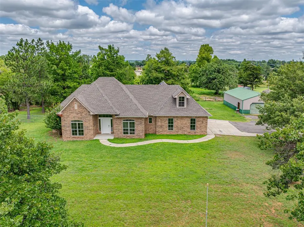 19861 NE 10th Street, Harrah, OK 73045 - #1