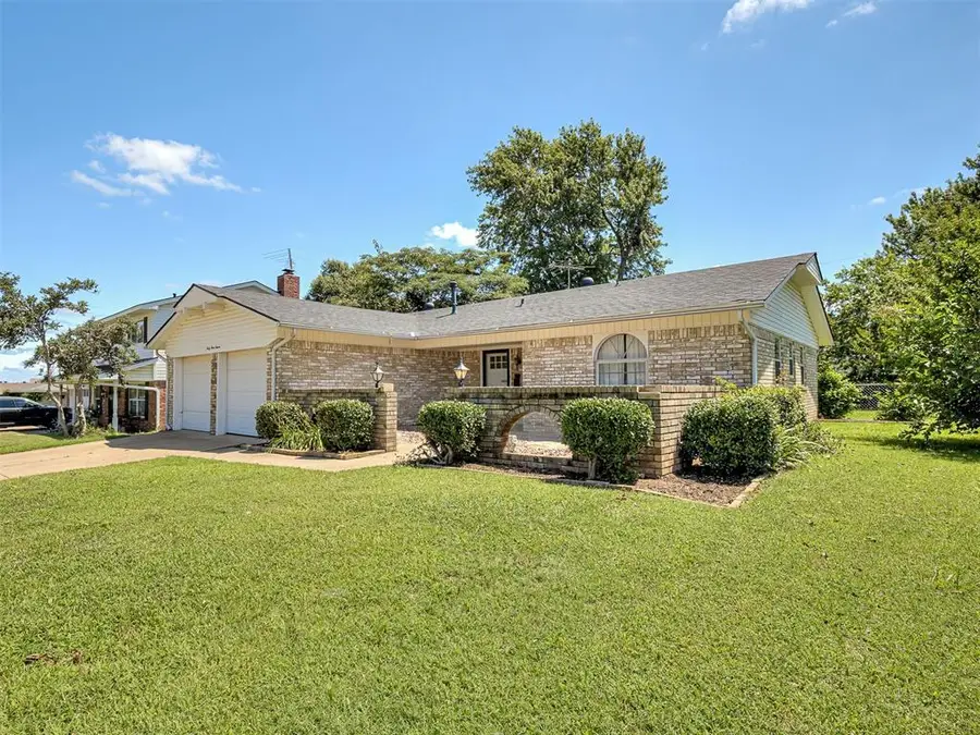 4311 N Pottenger Avenue, Shawnee, OK 74804 - #2