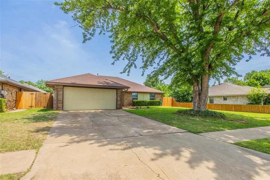 2813 Pinto Trail, Edmond, OK 73012 - #2