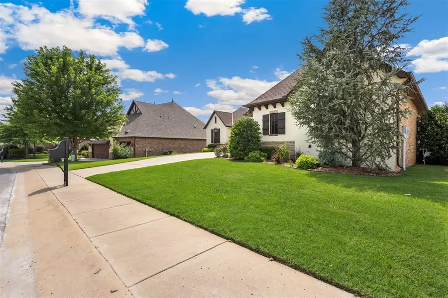 4625 Roundup Road, Edmond, OK 73034 - #2