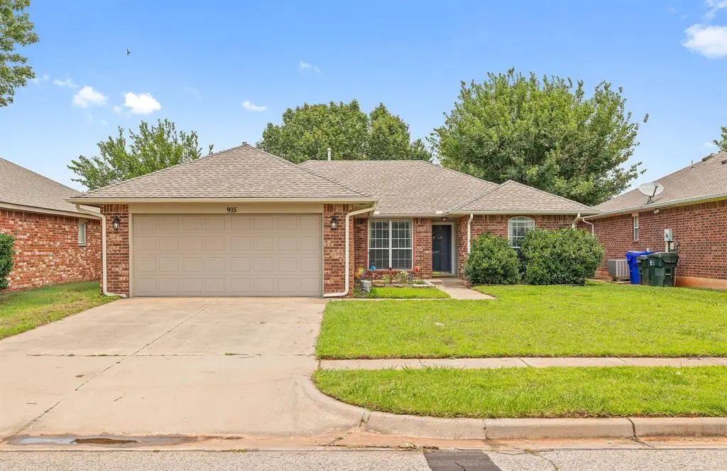 905 Shadowhill Street, Norman, OK 73071 - #1