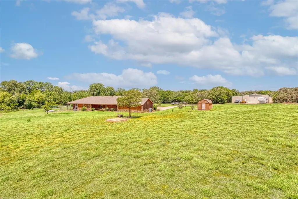 11221 N 1960 Circle, Elk City, OK 73644 - #1