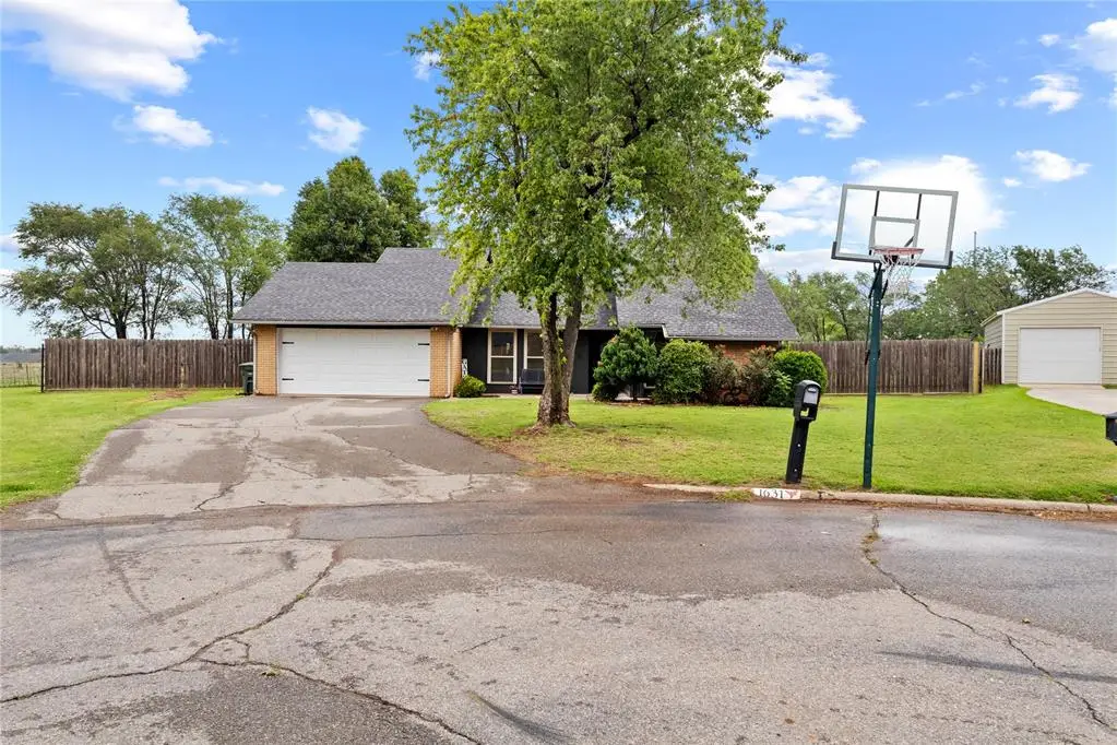 1631 Deputy Drive, Clinton, OK 73601 - #1