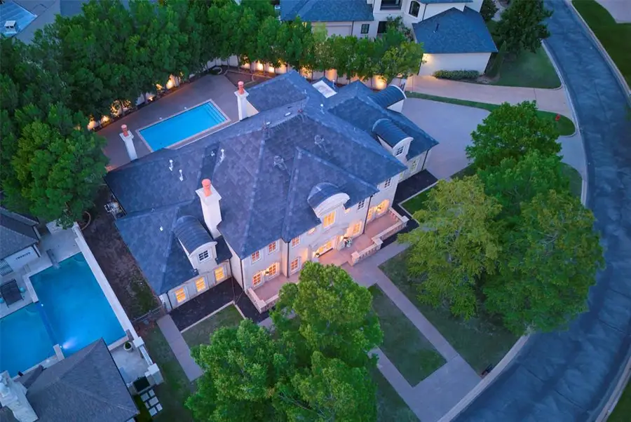 5709 Mistletoe Court, Oklahoma City, OK 73142 - #3