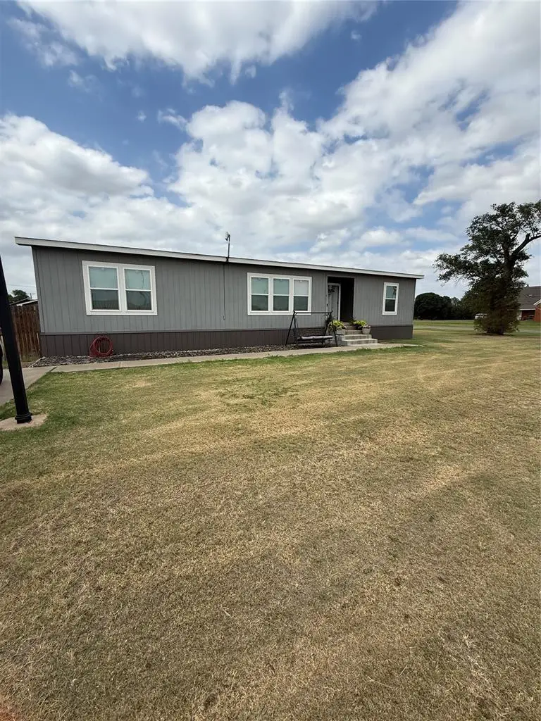 313 N Broadway Street, Duke, OK 73532 - #1