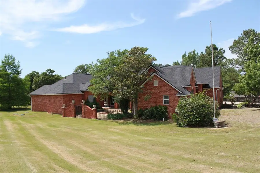 1031 Hidden Valley Lane, Choctaw, OK 73020 - #2