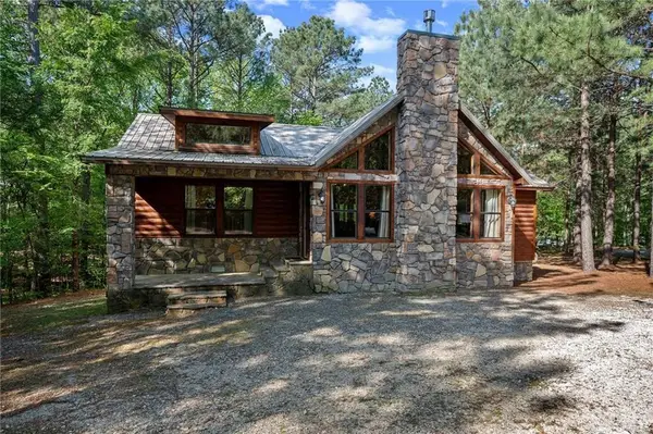 557 Hidden Dogwood Trail, Broken Bow, OK 74728