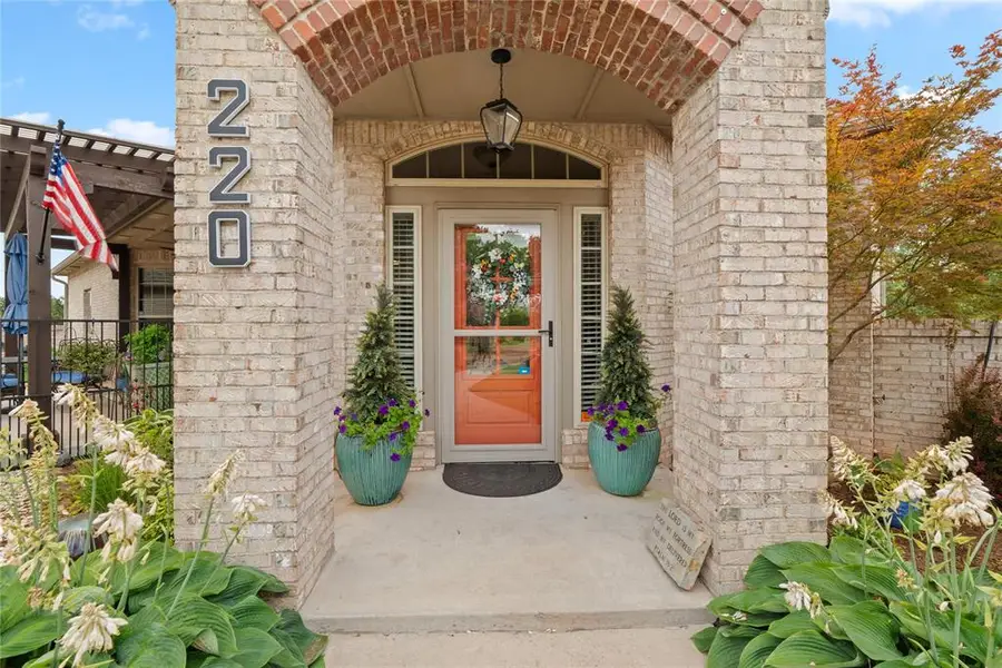220 Boulevard Du Lac, Norman, OK 73071 - #2