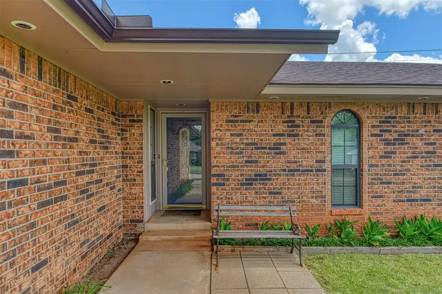 2300 N Nail Parkway, Moore, OK 73160 - #3