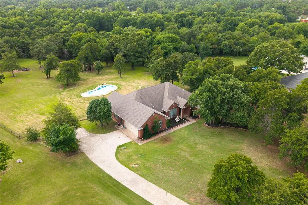 4722 Sandy Oak Lane, Newalla, OK 74857 - #1