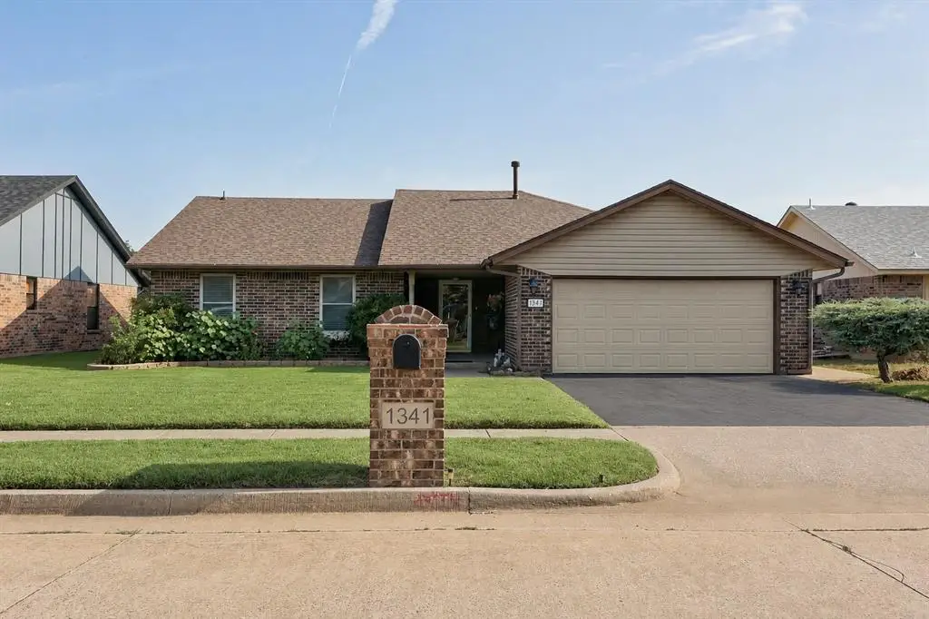 1341 Oswego Drive, Yukon, OK 73099 - #1