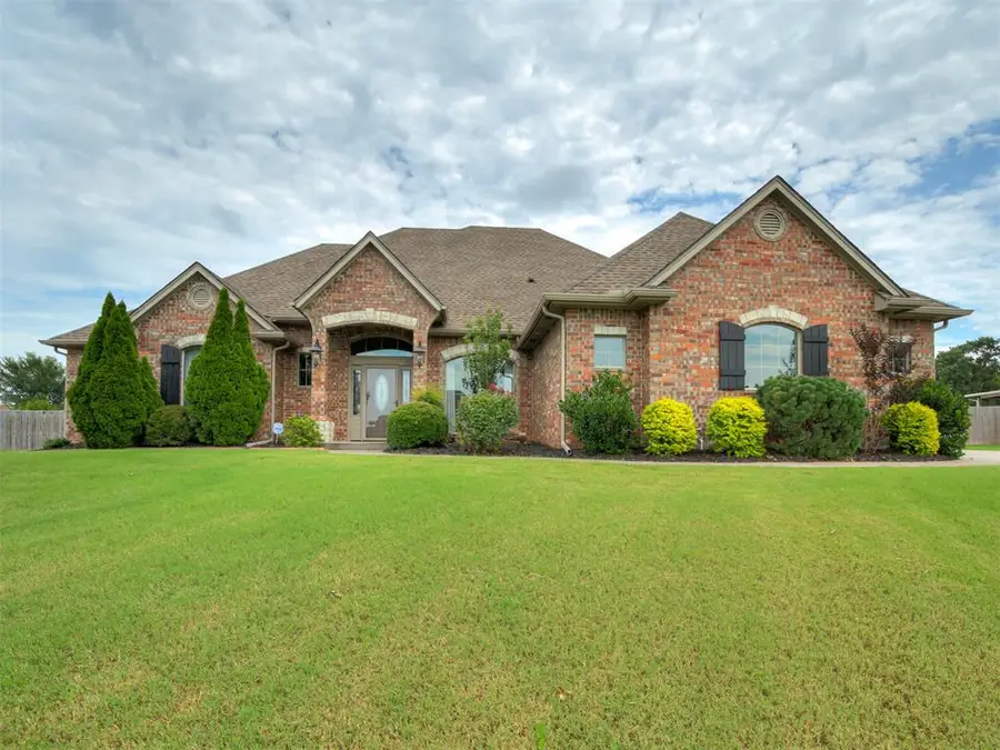 718 Silver Chase Drive, Choctaw, OK 73020 - #2