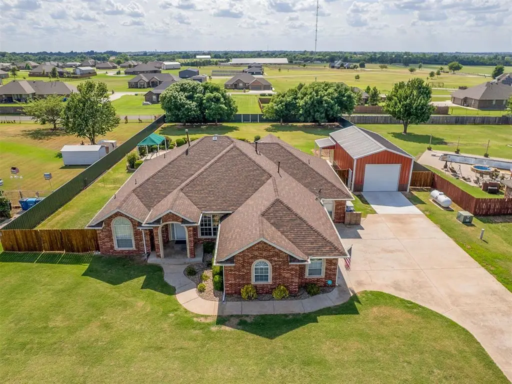 809 Grandview Rd, Tuttle, OK 73089 - #1