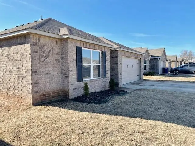 1909 E Moore Avenue, Stillwater, OK 74075 - #2