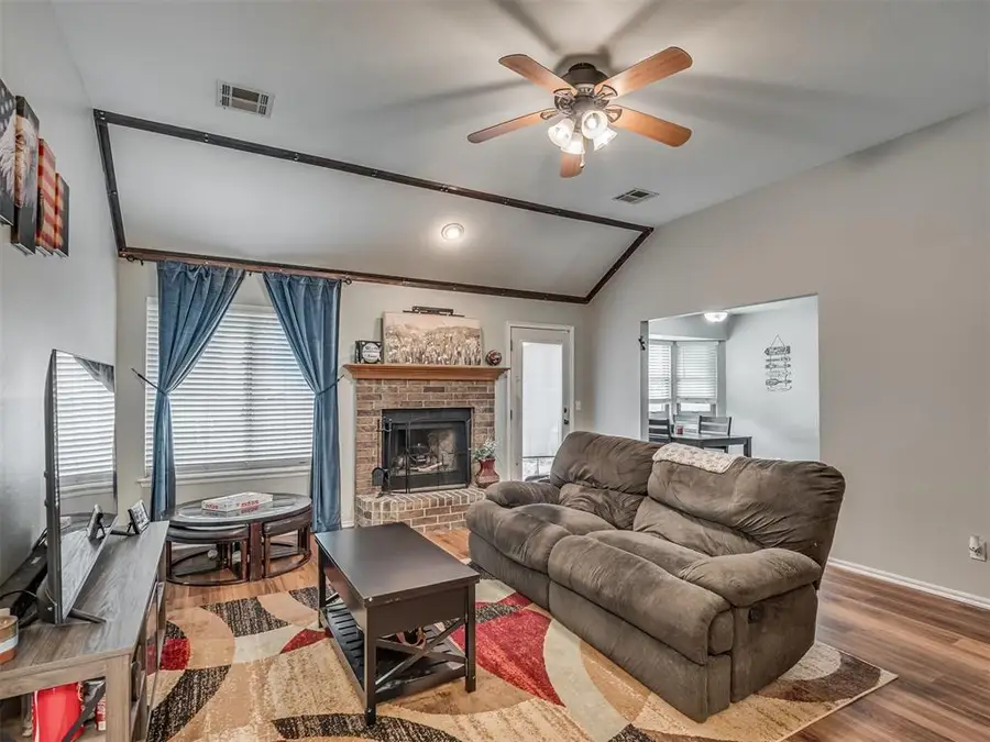410 Harvest Hills, Harrah, OK 73045 - #3