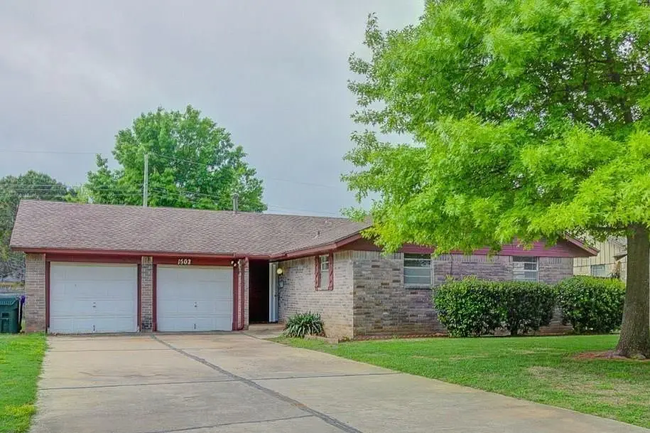 1502 Briar Meadow Road, Norman, OK 73071 - #1