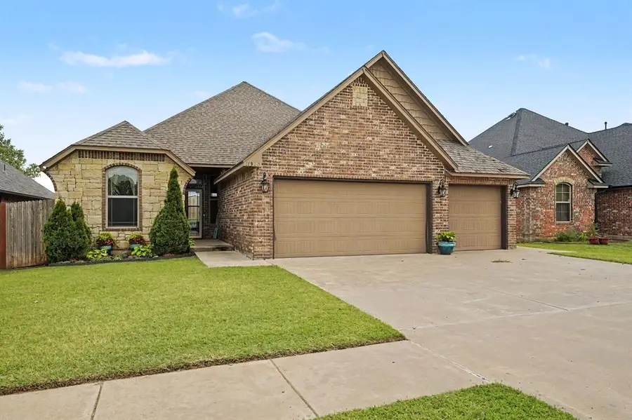 11920 SW 18th Street, Yukon, OK 73099 - #2
