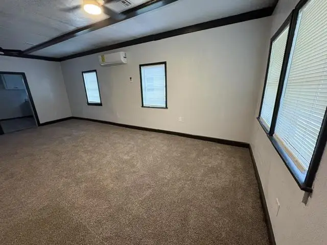 904 SW G Avenue, Lawton, OK 73501 - #2