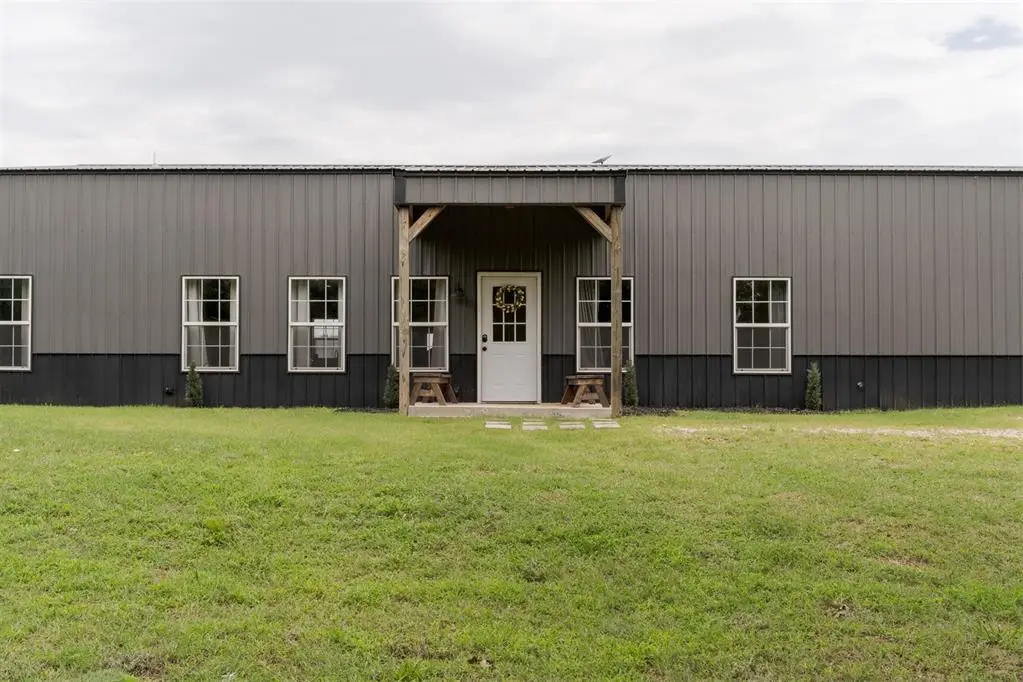 5250 Crystal Lake Drive, Guthrie, OK 73044 - #1
