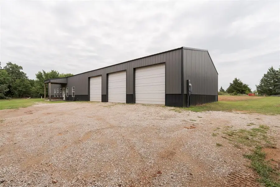5250 Crystal Lake Drive, Guthrie, OK 73044 - #3