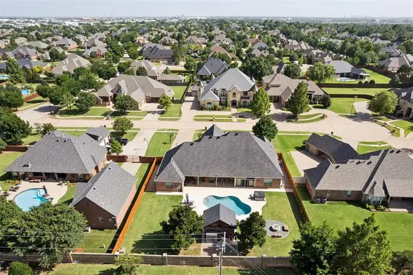 409 NW 150th Court, Edmond, OK 73013