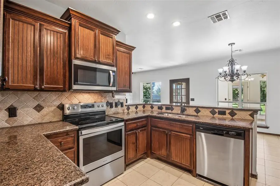 1028 Skyline Boulevard, Edmond, OK 73025 - #2