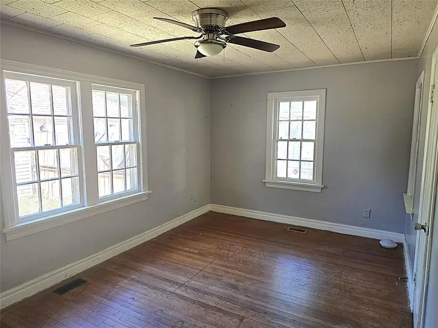 1913 NW 32nd Street, Oklahoma City, OK 73118 - #2