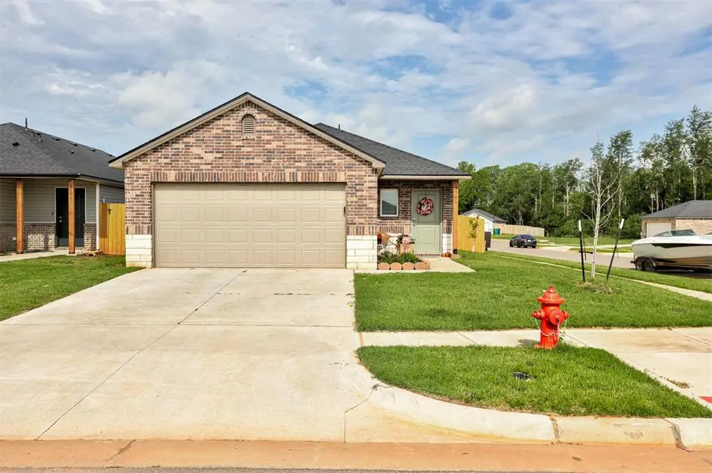 3501 Pete Street, Mustang, OK 73064 - #1