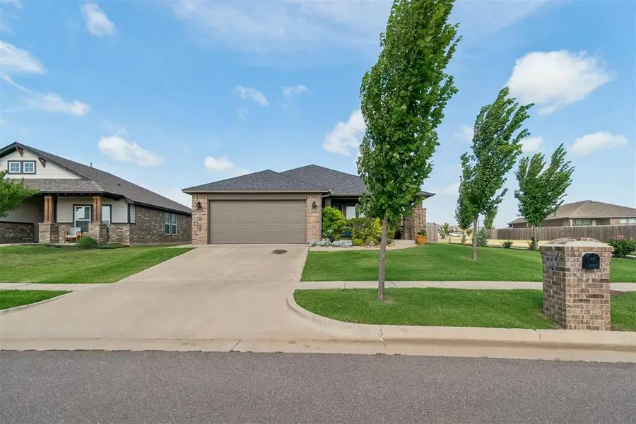 18609 Caballero Drive, Edmond, OK 73012 - #2