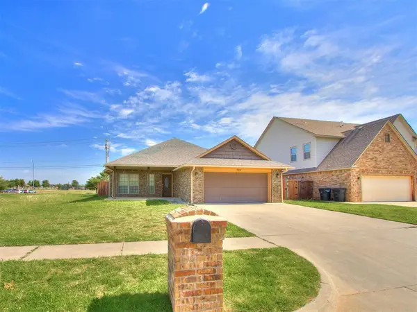 705 SW 11th Street #St, Moore, OK 73160