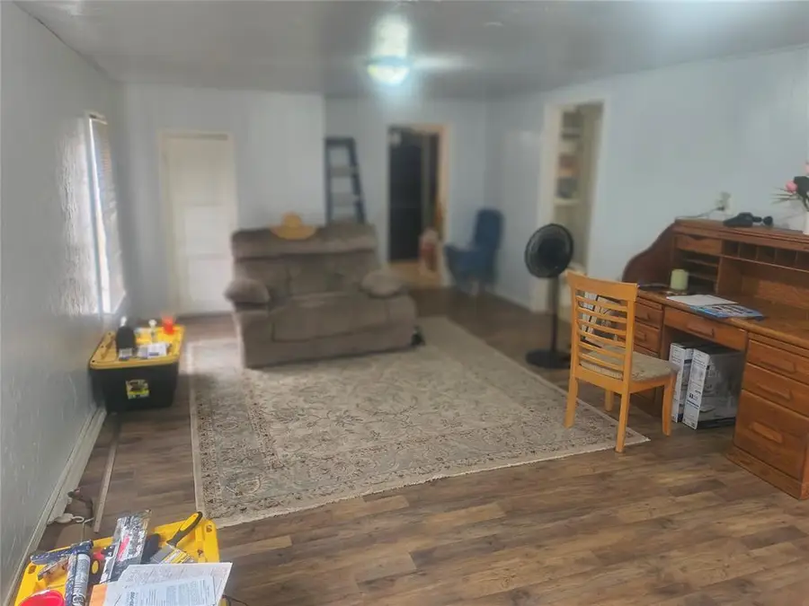 2315 SW 23rd Street, Oklahoma City, OK 73108 - #2