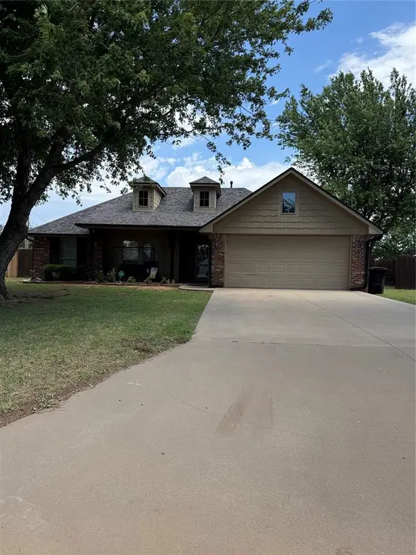 215 S Marion Avenue, Hinton, OK 73047