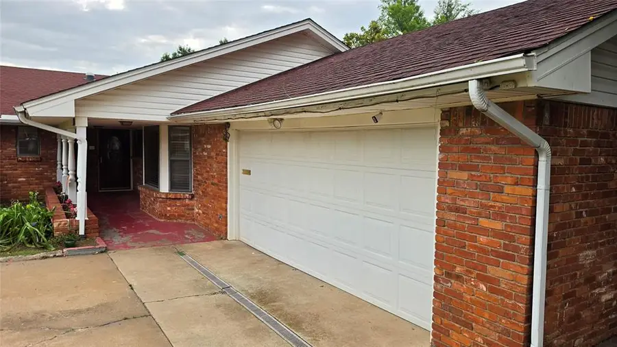 340 NE 60th Street, Oklahoma City, OK 73105 - #2