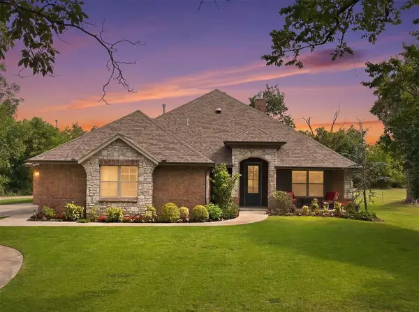 3318 E 44th Street, Edmond, OK 73013