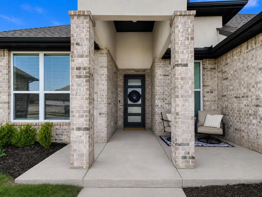 15717 Capri Lane, Edmond, OK 73013 - #3