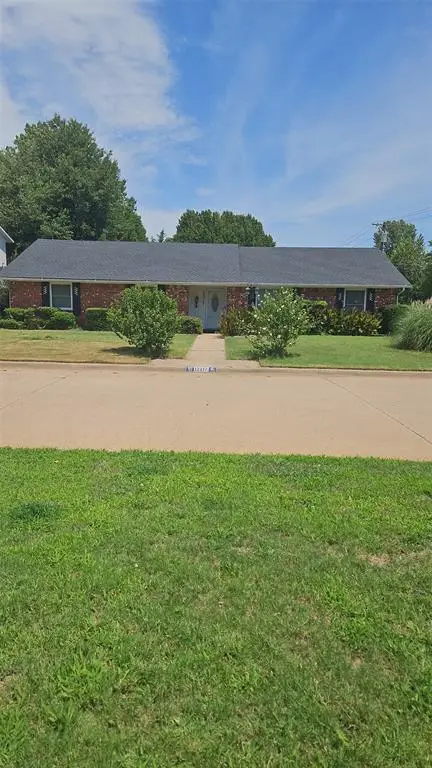 12217 Greystone Terrace, Oklahoma City, OK 73120 - #2