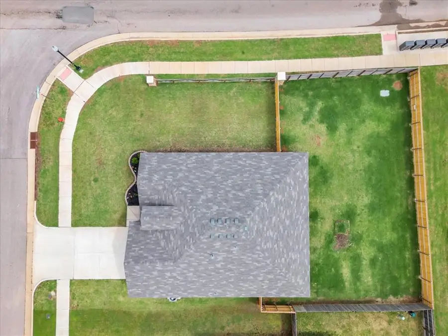 9824 High Noon Road, Yukon, OK 73099 - #2