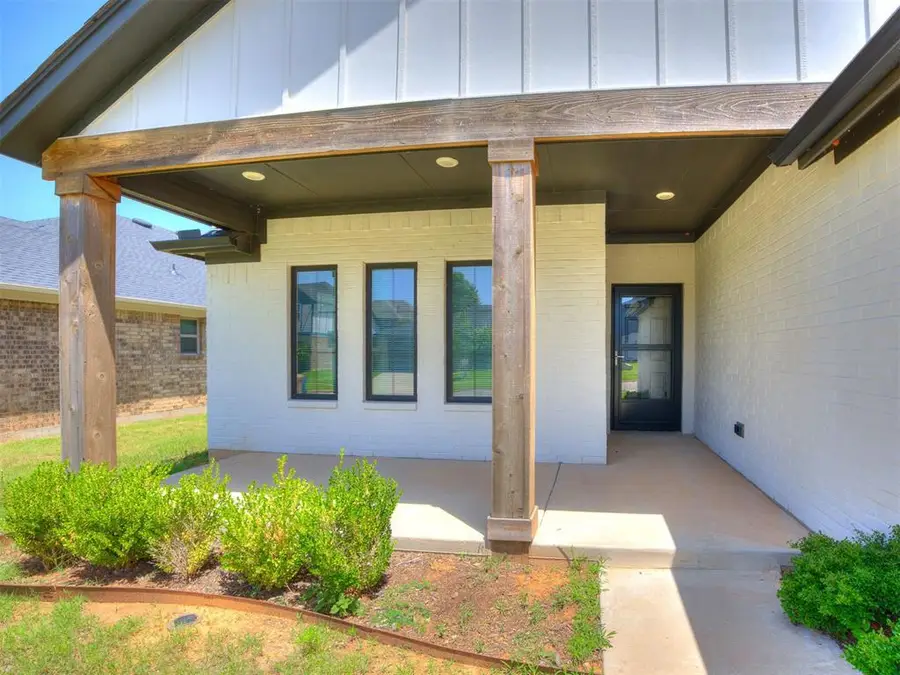 13244 Sawtooth Oak Road, Choctaw, OK 73020 - #3