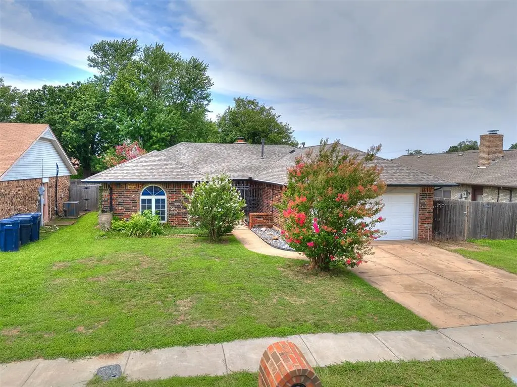 9905 S Mckinley Avenue, Oklahoma City, OK 73139 - #1
