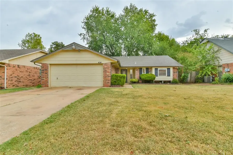 404 S Bouziden Drive, Moore, OK 73160 - #3