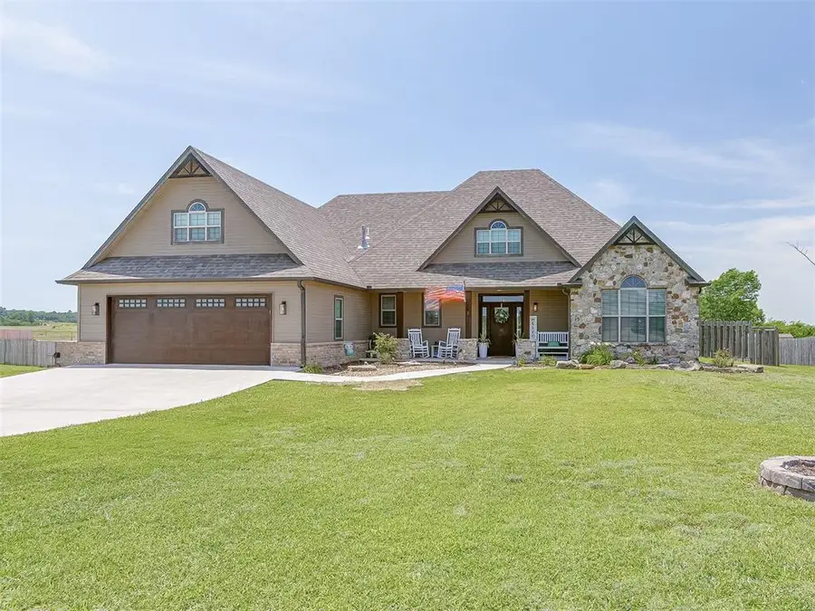 11656 Carefree Lane, Shawnee, OK 74804 - #2