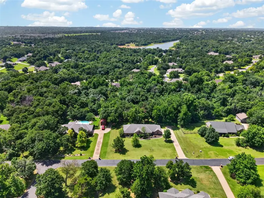 1690 Deerwood Trail, Edmond, OK 73034 - #2