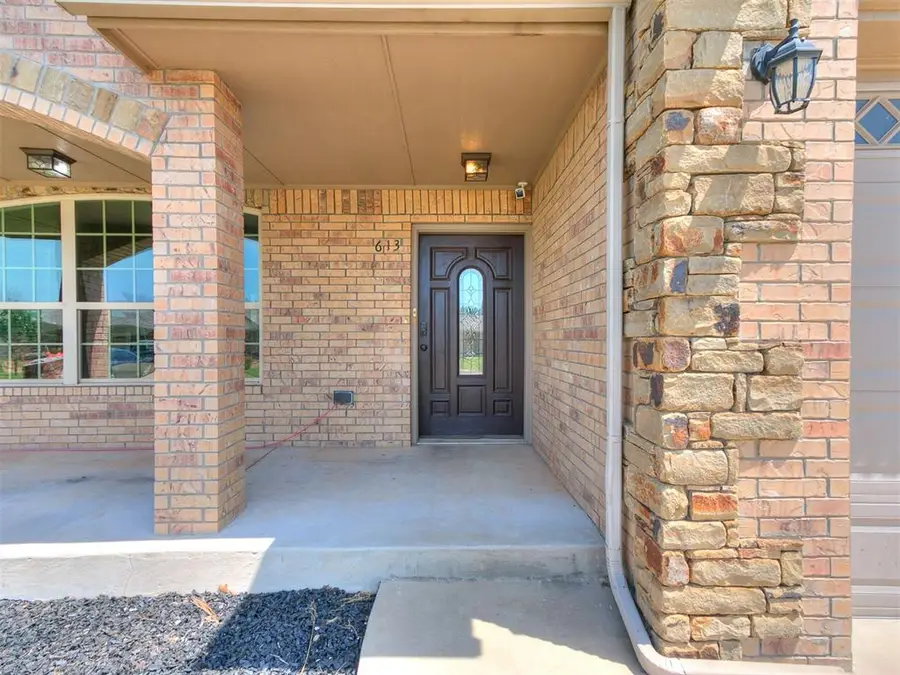 613 Sw 7th St., #S.W. 7th St., Moore, OK 73160 - #3