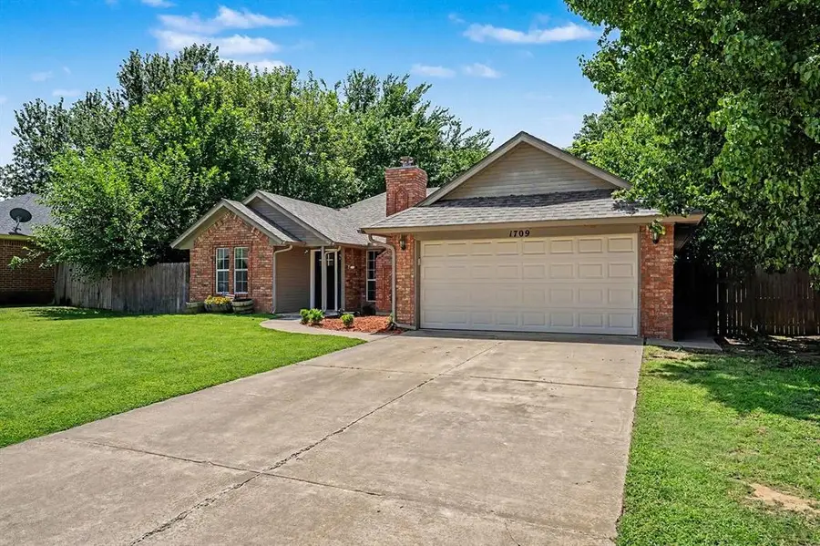 1709 Overland Trail, Choctaw, OK 73020 - #2