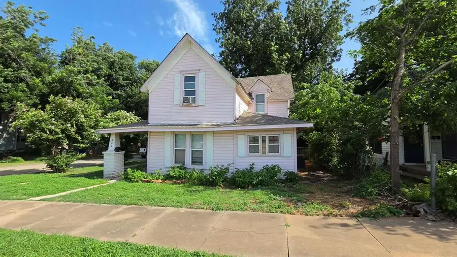 902 W Warner Avenue, Guthrie, OK 73044 - #3