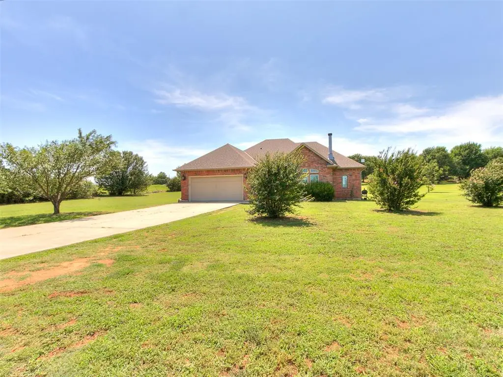2195 S Dobbs Road, Harrah, OK 73045 - #1