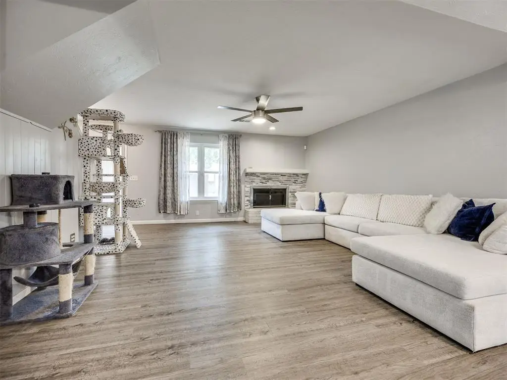 9636 N Hefner Village Boulevard, Oklahoma City, OK 73162 - #1